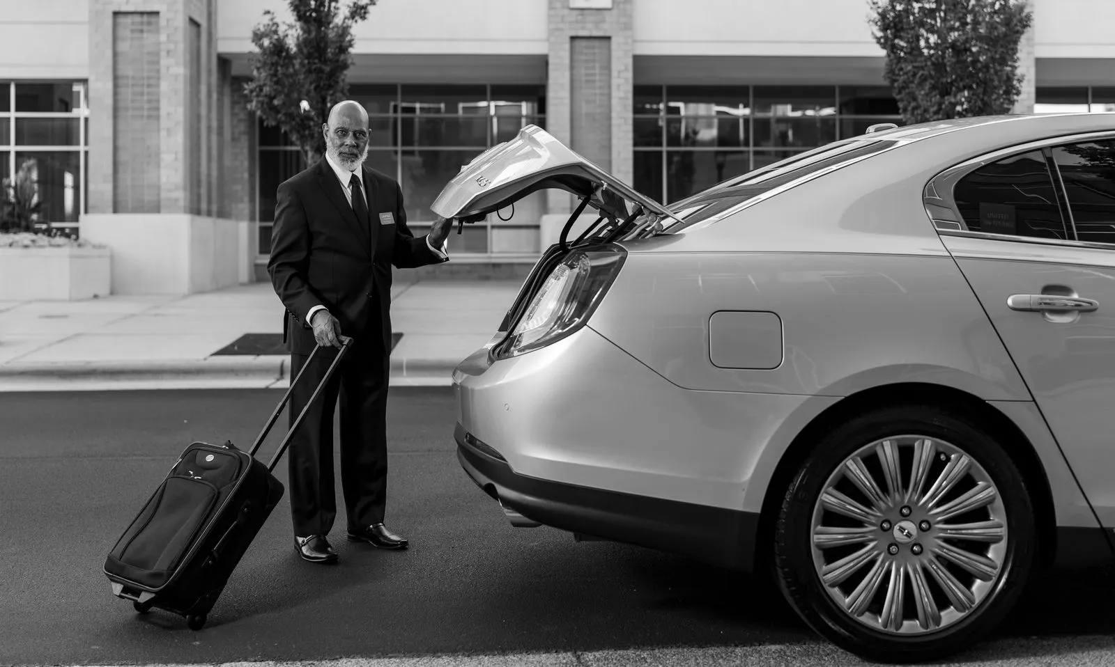 Deposits and Cancellations: How Limo Service Policies Actually Work