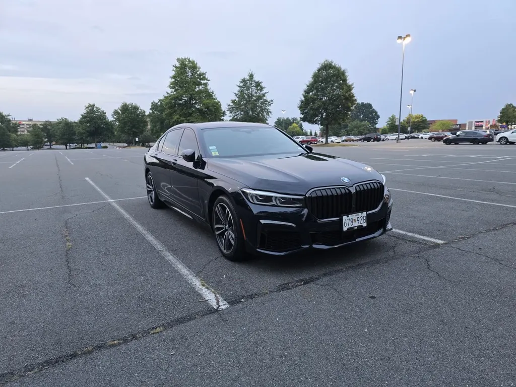 Proposal & Anniversary Chauffeur Experiences in Northern Virginia