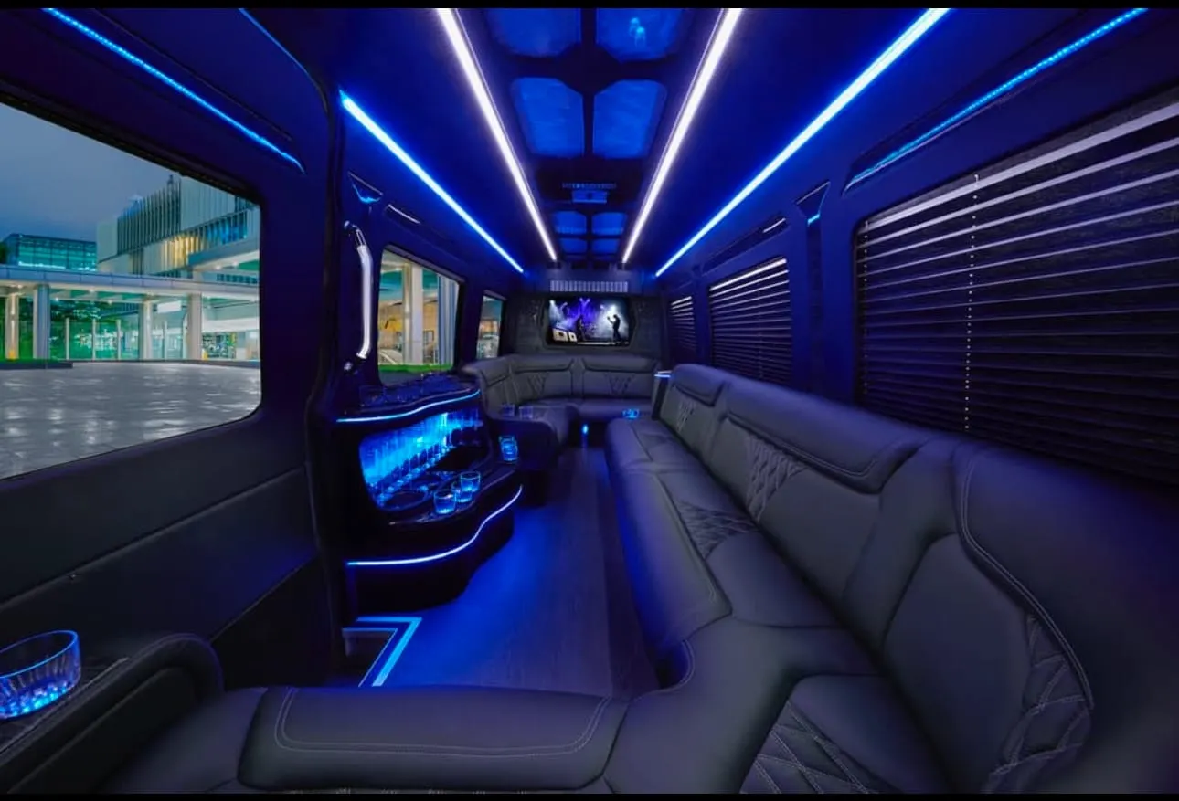 Airport Limo vs. Uber: A Real Cost Comparison for Dulles Travelers